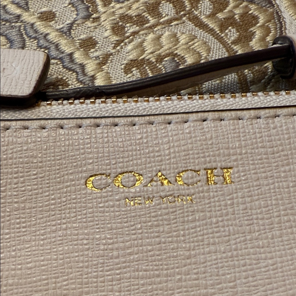 Coach Light Beige Wristlet Clutch - Picture 2 of 6